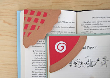 photo of the finished pie bookmark
